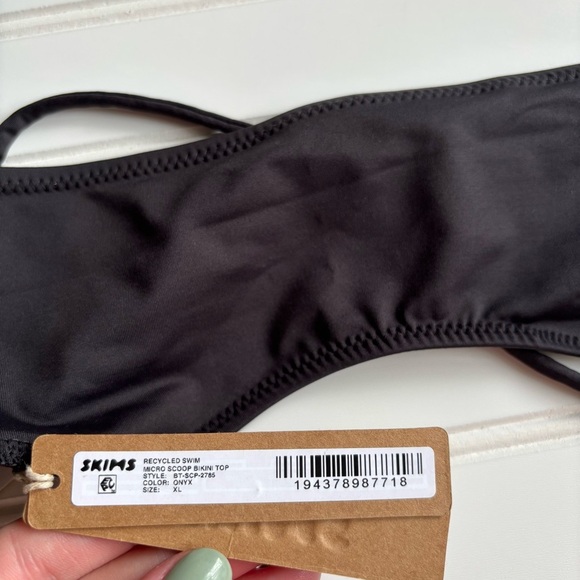SKIMS | Women's Micro Scoop Bikini Top Black Size XL NWT Beach Pool Vacation - Picture 4 of 8